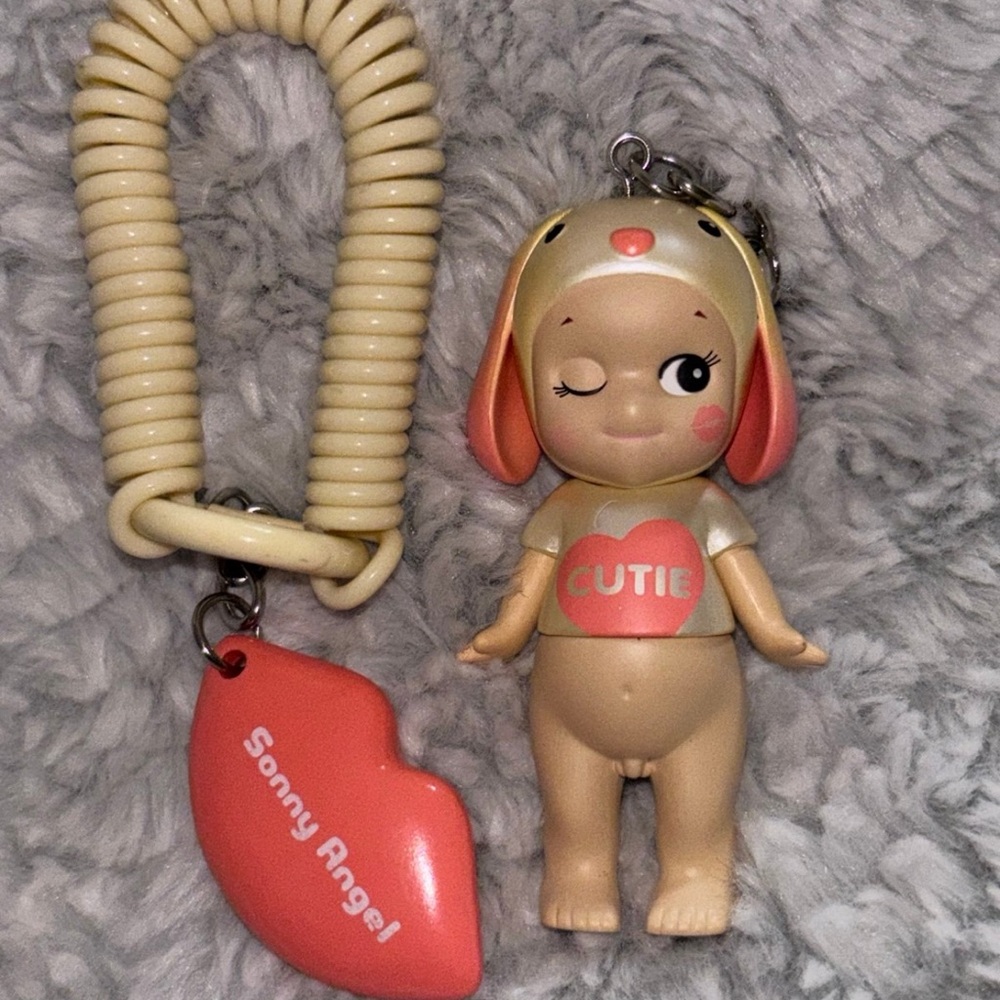 Sonny Angel Secret Lop Ear 2025 Kiss Kiss Series